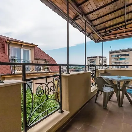 Apartment 1bd Flat With A Lovely Terrace In The Centre Of By Flat Mаnager